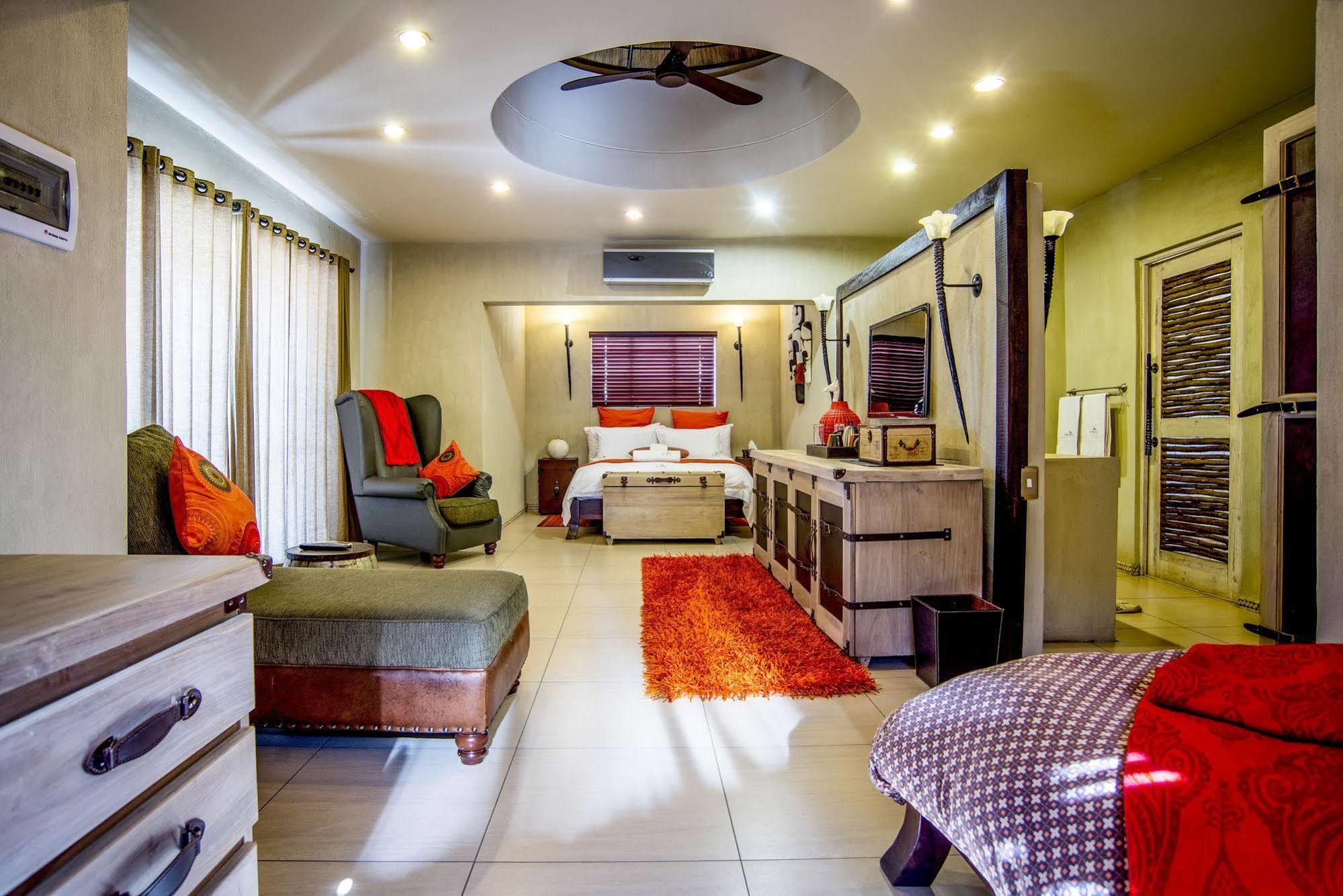 Hotel Sun Karros Daan Viljoen Windhoek Esterno foto